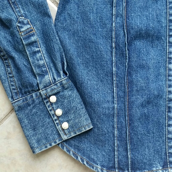 Shirt - Picture 3 of 5